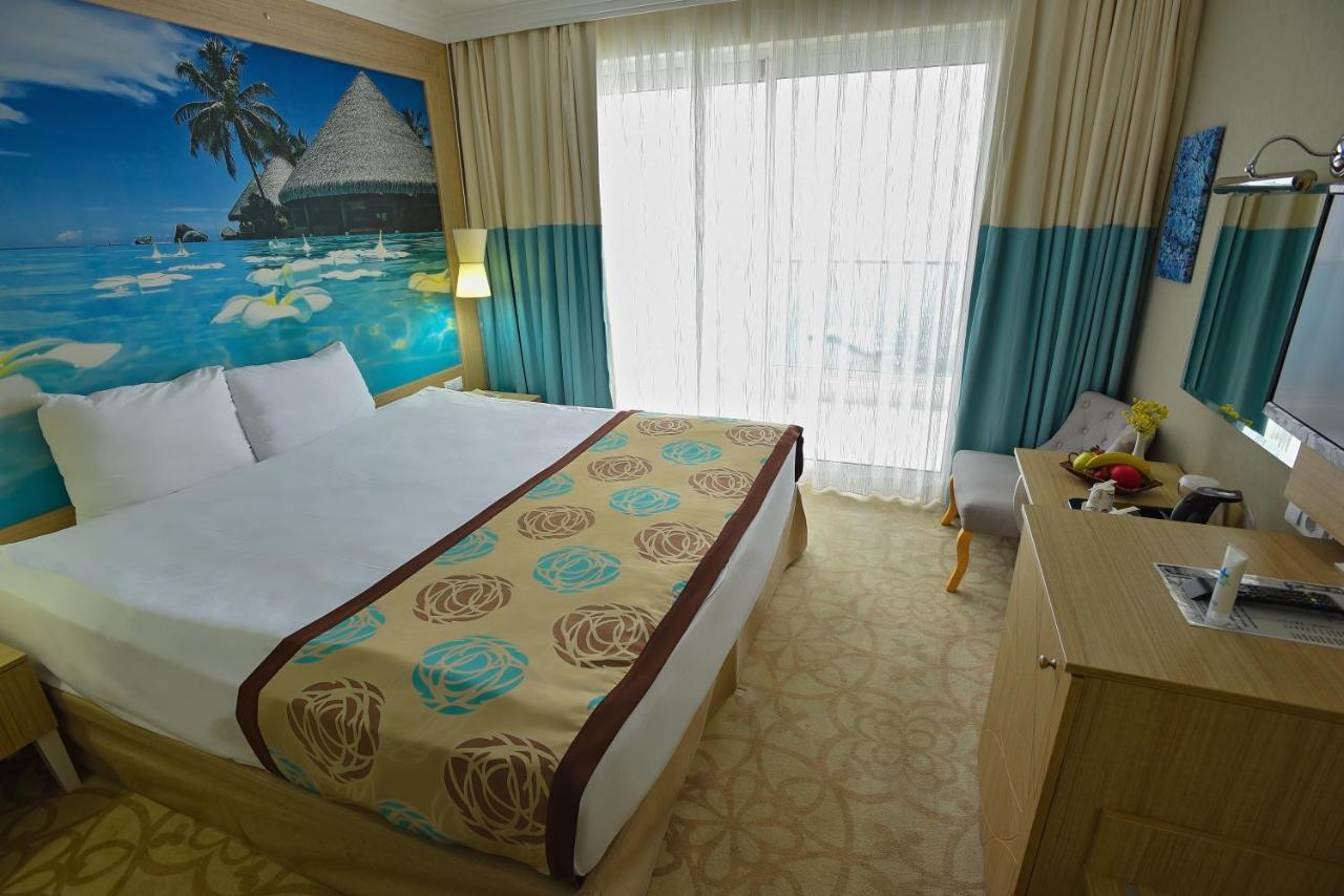 Hotel Izgrev Spa & Aquapark Струга Экстерьер фото