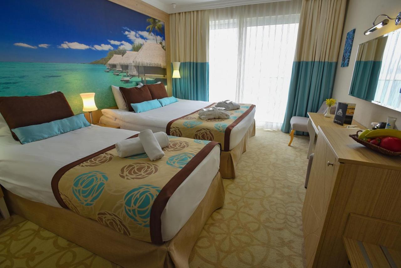 Hotel Izgrev Spa & Aquapark Струга Экстерьер фото