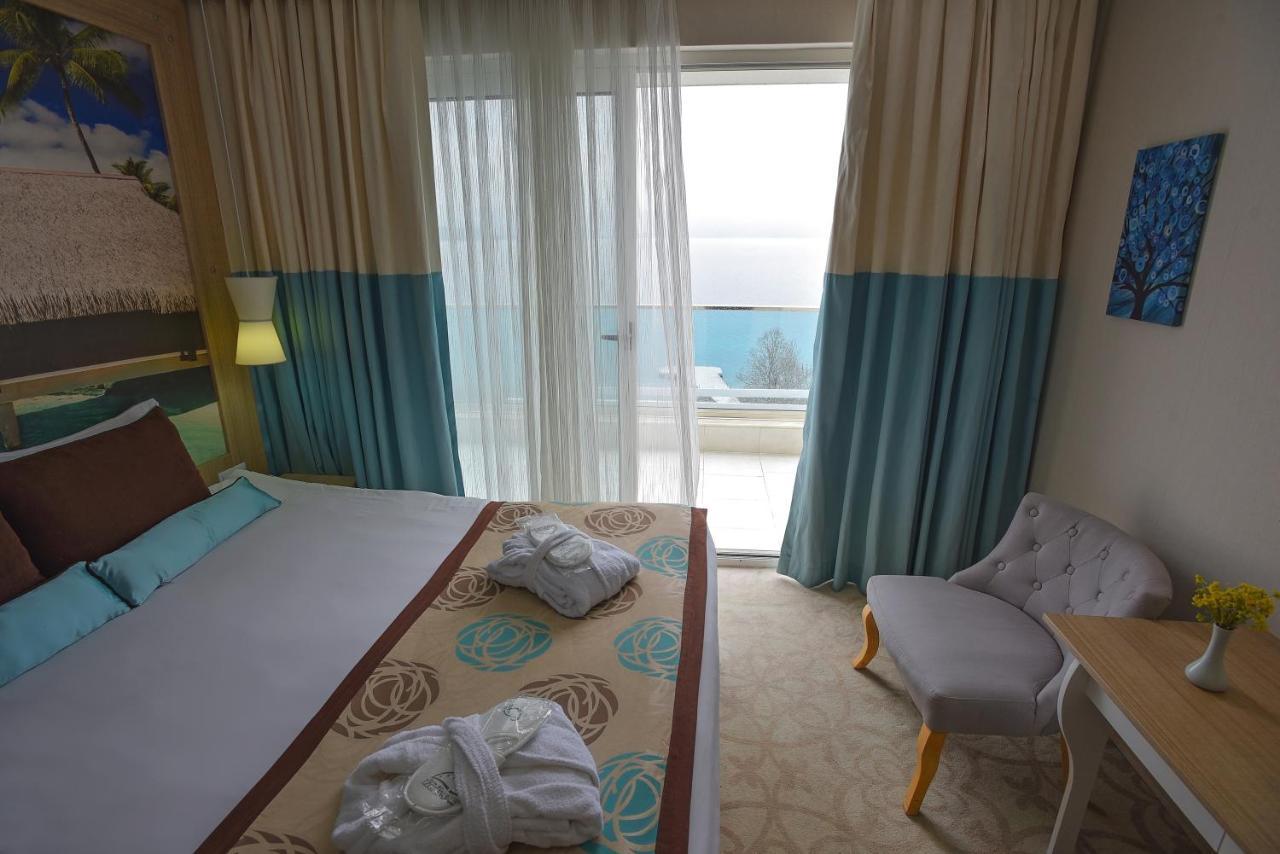 Hotel Izgrev Spa & Aquapark Струга Экстерьер фото